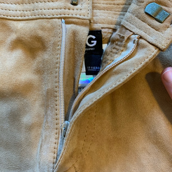 Authentic Suede D&G skirt (vintage) - Picture 6 of 9